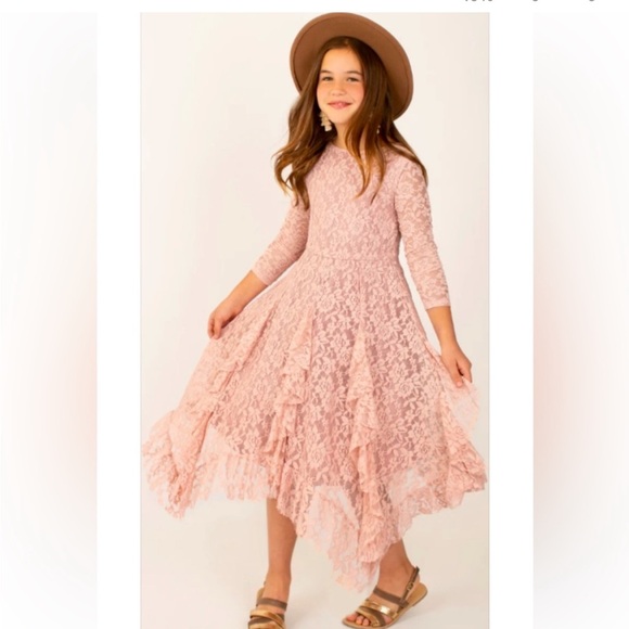 Meet Your Posher - Picture 3 of 10